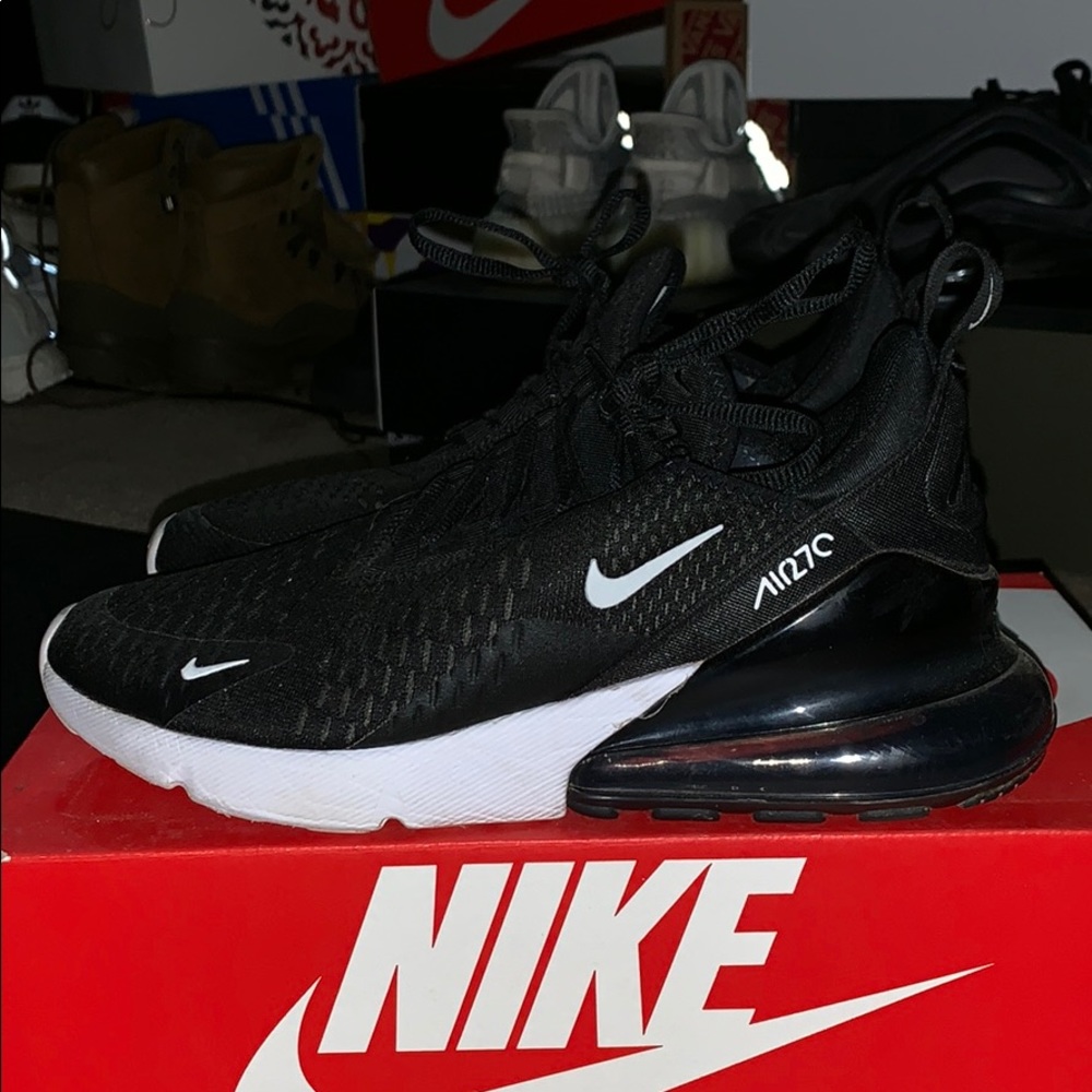 Air Max 270